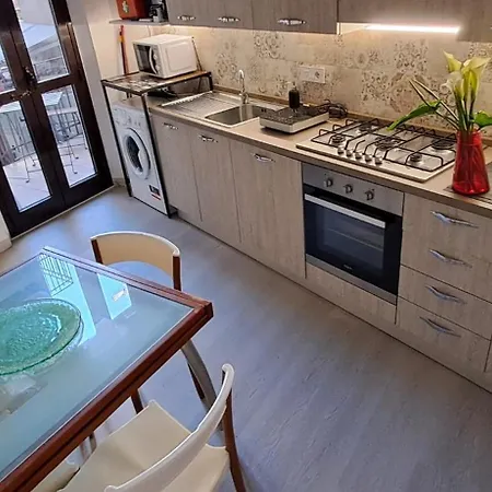 Trivia Rent * רג'יו די קאלאבריה